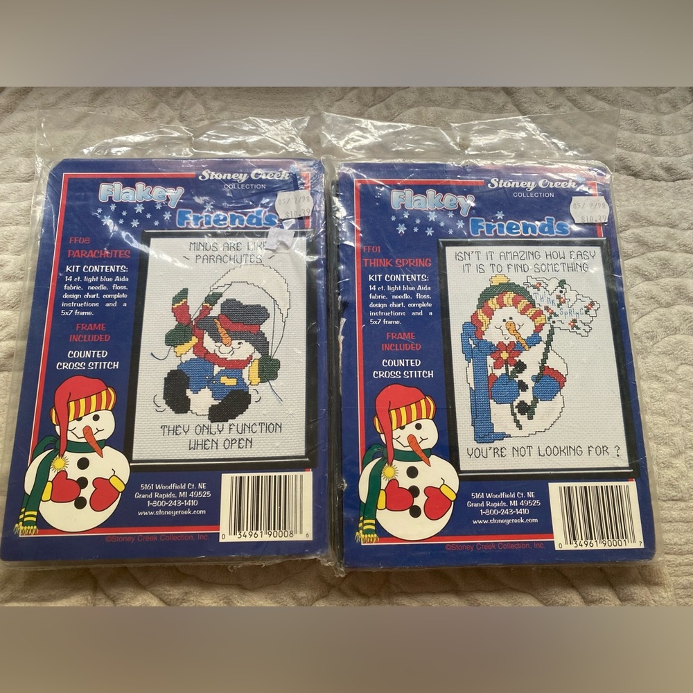 Set Snowman Cross Stitch Kit with Colorful Scarf